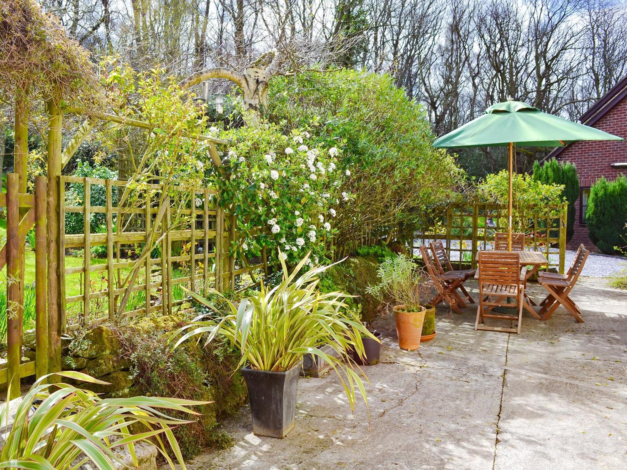 Woodhouse Cottage Hawarden Екстериор снимка